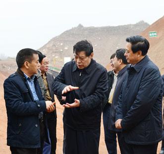 住房和城鄉建設部副部長陳大衛蒞臨許昌調研城市管理工作